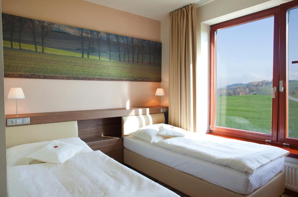Grund Resort Golf And Ski Mladé Buky Habitación foto